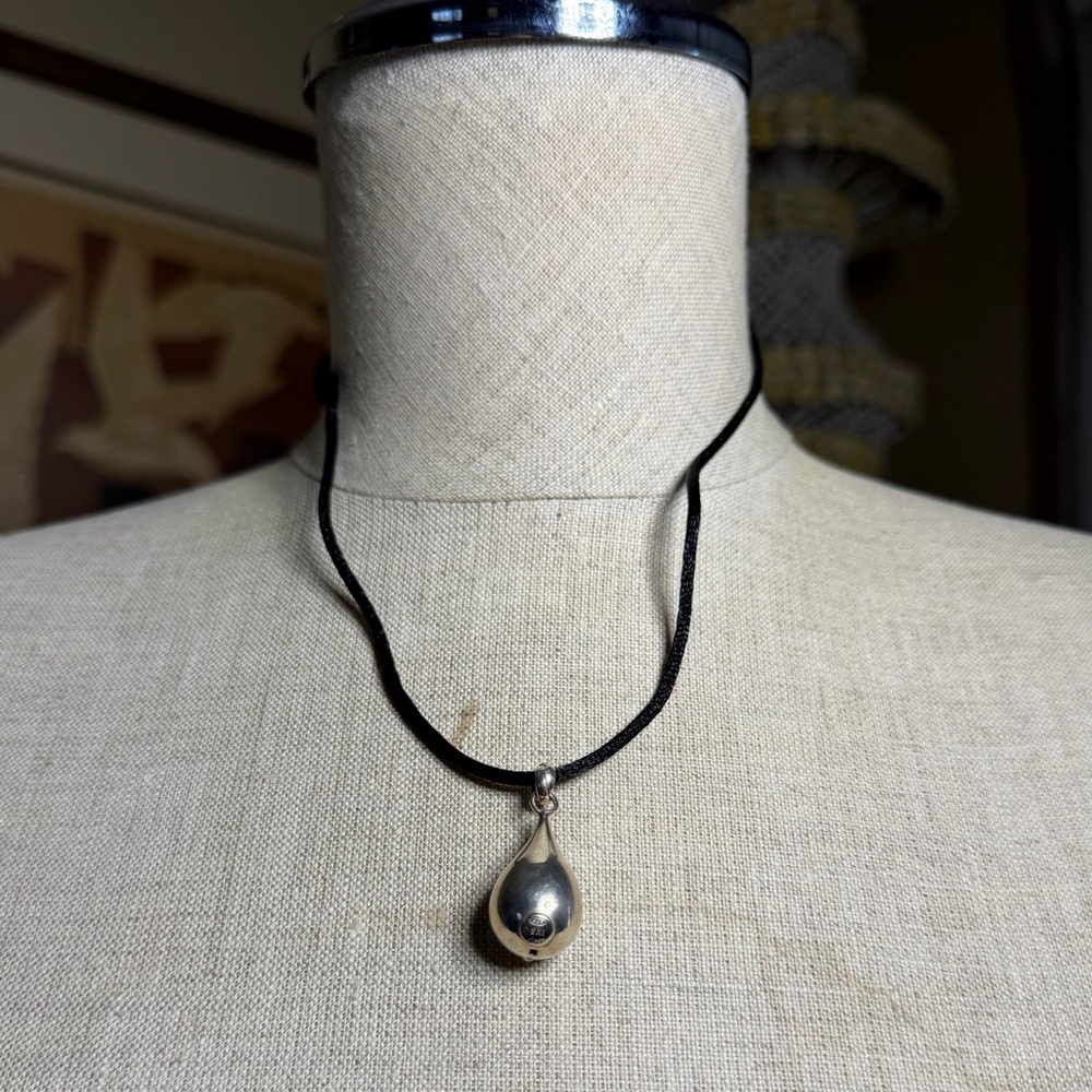 Vintage SXI 925 Italy Sterling Silver Teardrop Pendant Black Cord Necklace - Picture 7 of 13